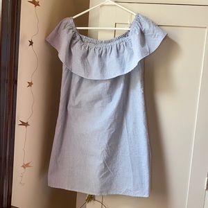 Off the shoulders stripped dress